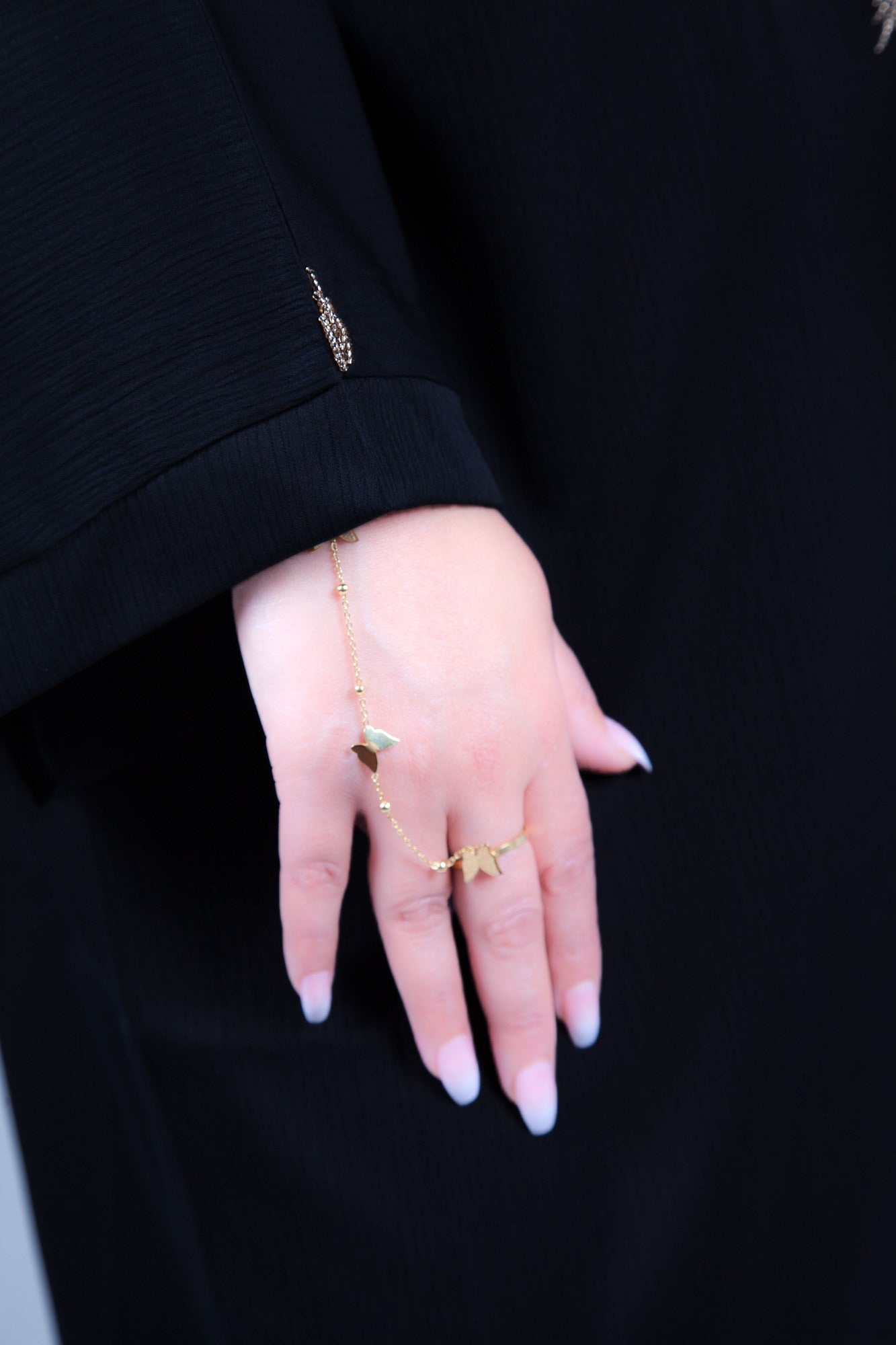 Abaya Narjiss