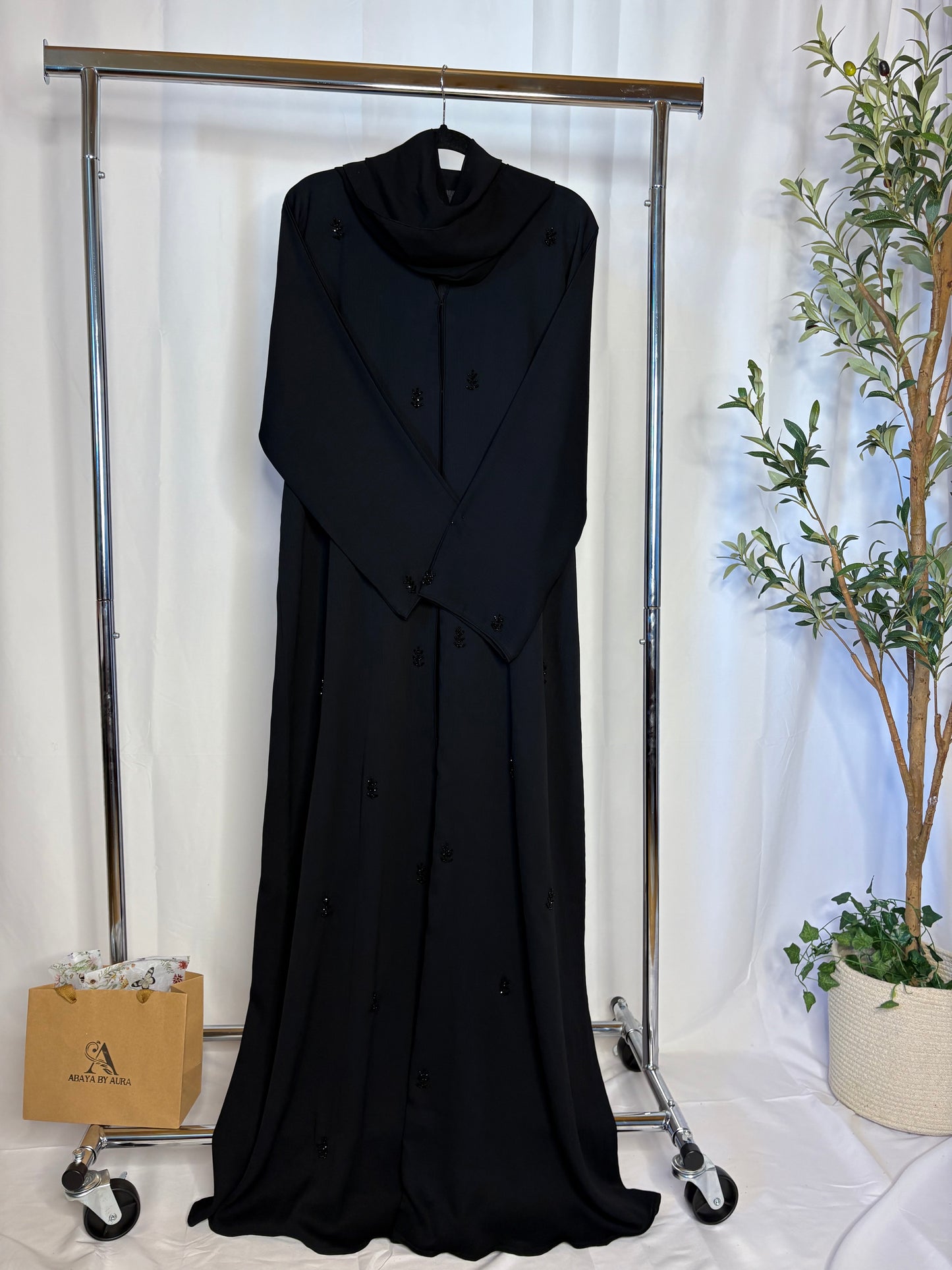 Abaya Neyla