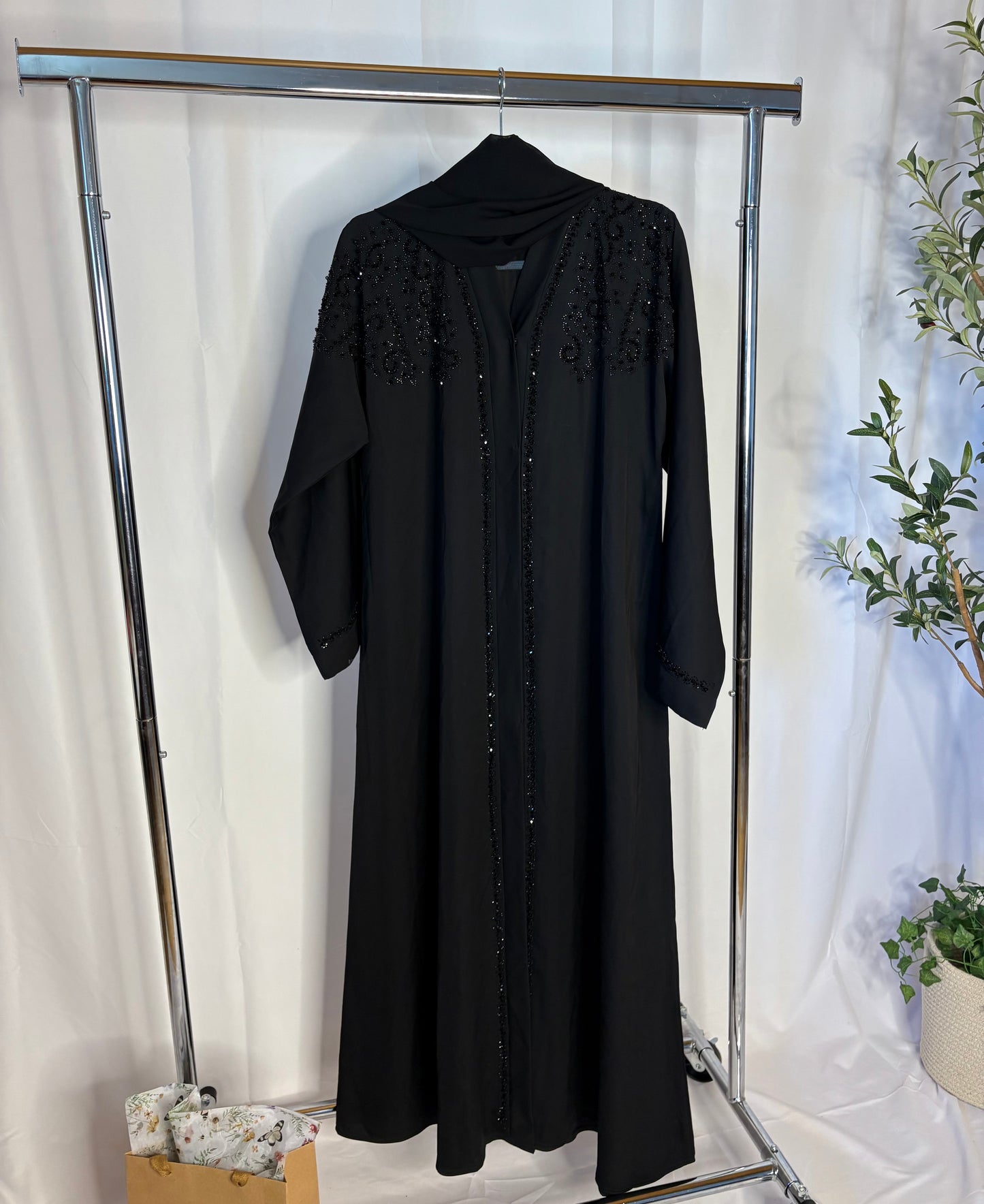 Abaya Sam