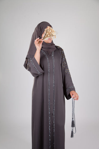 Abaya Qamar