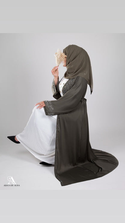 Abaya Zaytuni
