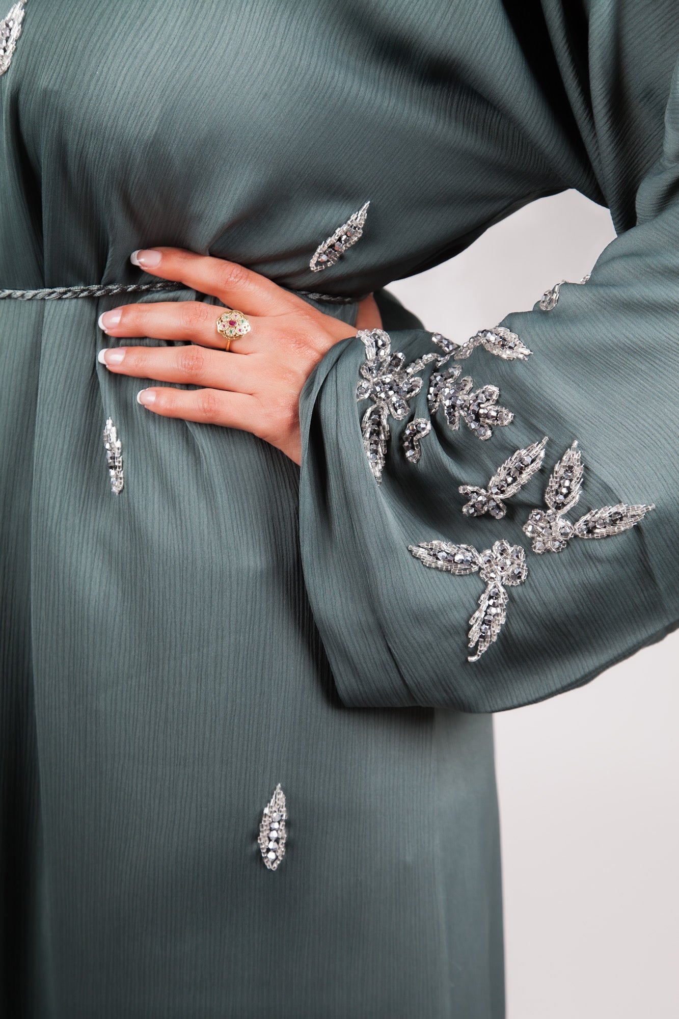 Abaya Shams