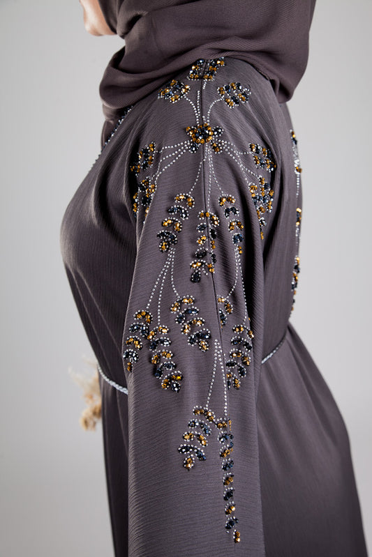 Abaya Qamar