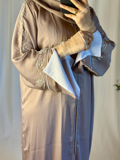 Abaya Goldene Ruhe